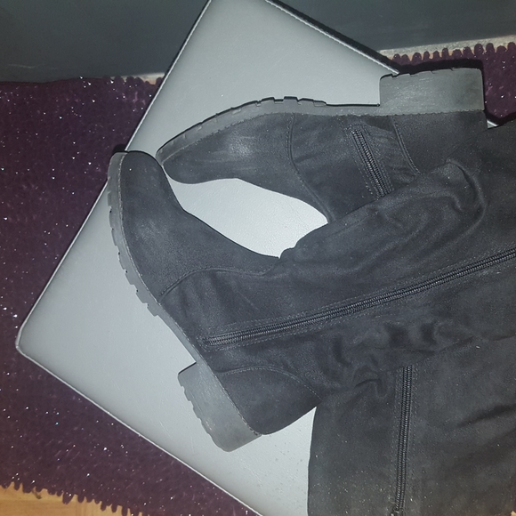 Justice boots - Picture 1 of 1